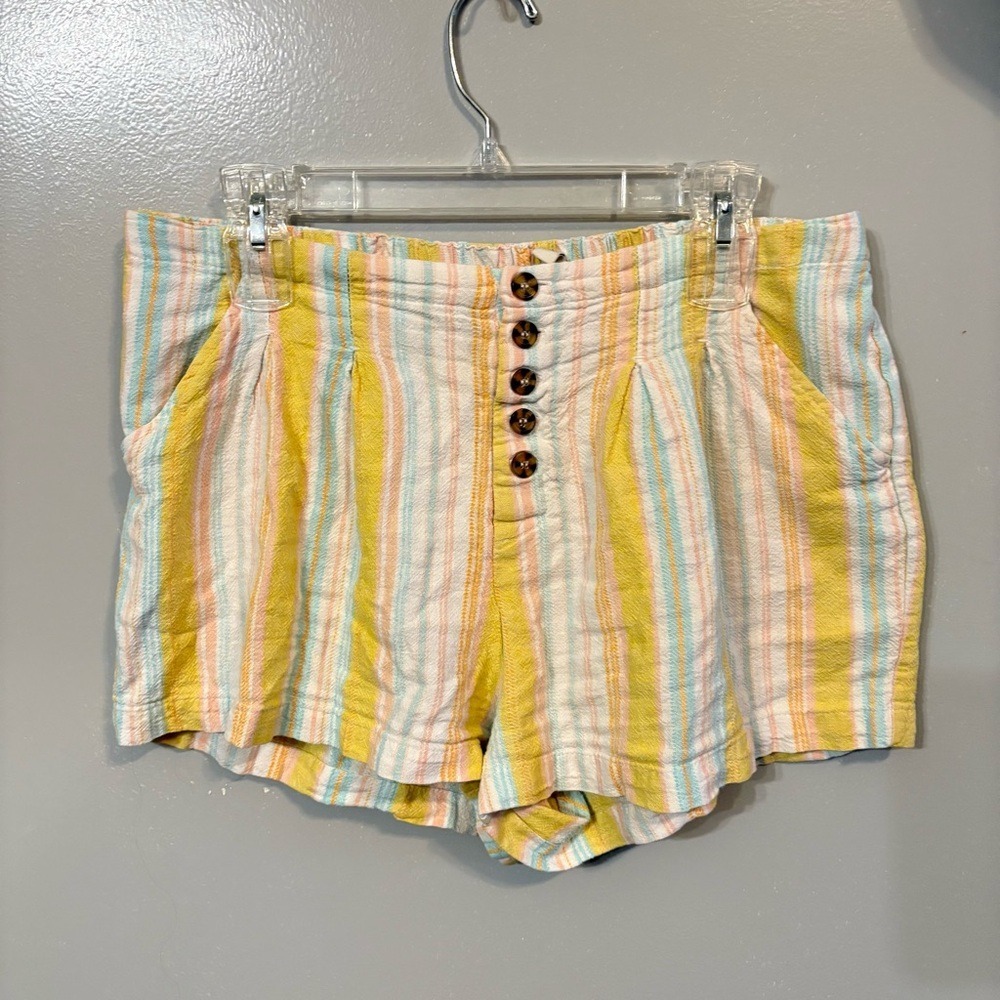 Indigo Rein Pastel Striped Linen Button Front Shorts Yellow White (Women Medium)